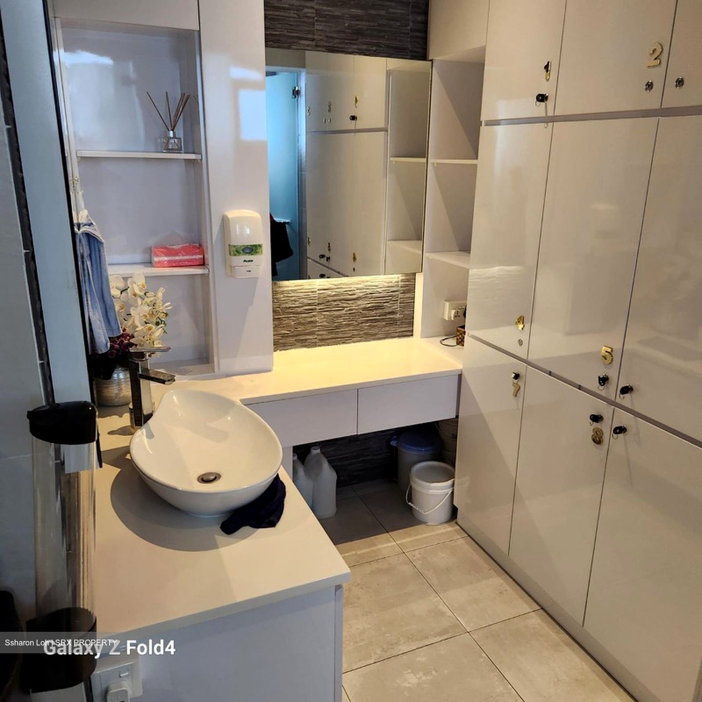 Ang Mo Kio Avenue 8 (D20), Shop House #602946791
